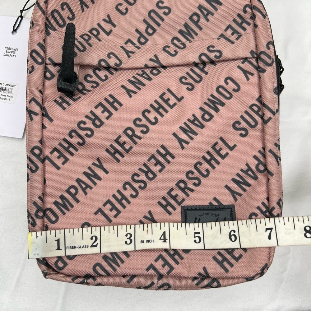 Herschel Chapter Connect Travel Kit - Picture 4 of 16